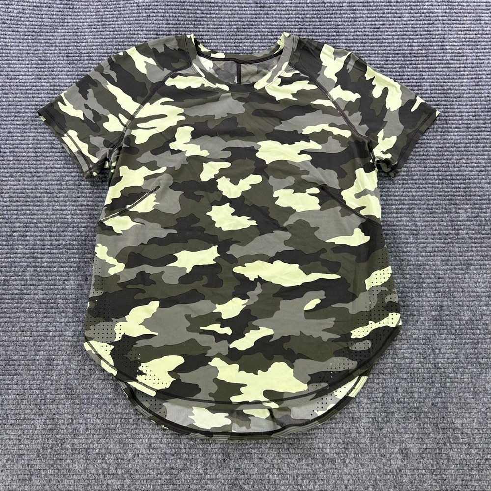 Lululemon UVP Run Short Sleeve Heritage 365 Camo Shirt  Womens Activewear‎ READ